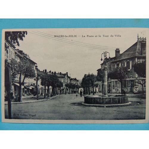 Maurs-La-Jolie : La Poste Et Le Tour De Ville Début 1900