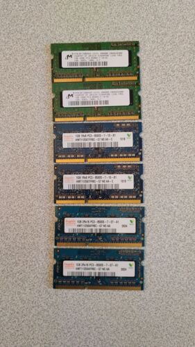 Lot de barette de mémoire pour ordinateur portable DDR3 SODIMM 1Go PC3