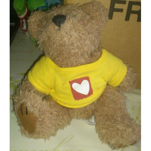 Ours En Peluche Avec Coeur