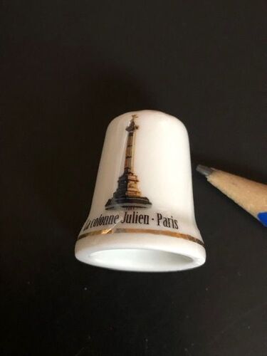 Dé À Coudre La Colonne Julien - Paris