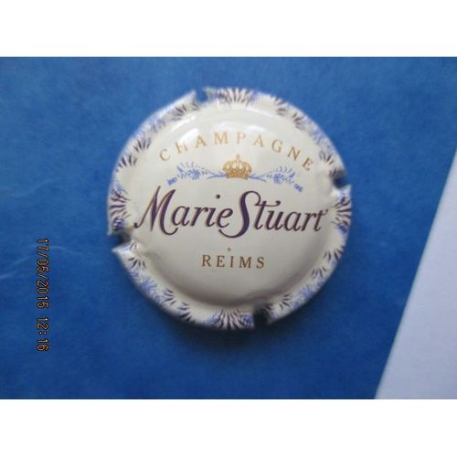 Capsule De Champagne  Marie Stuart À Reims (Cuvée De La Reine).