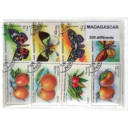 Madagascar  200 Timbres Differents Obliteres