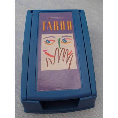Distributeur Cartes Taboo