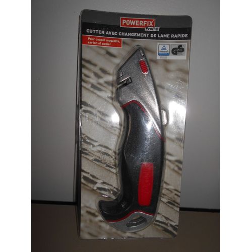 Cutter avec changement de lame rapide couper moquette carton papier