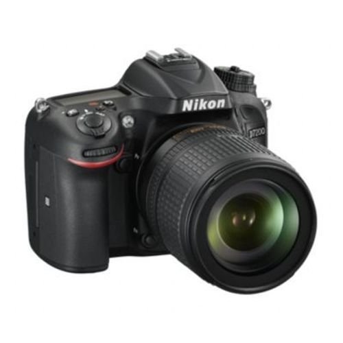 Nikon D7200 + AF-S DX 18-105mm VR