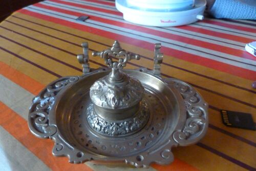 Superbe Encrier Bronze Avec Porte Plume