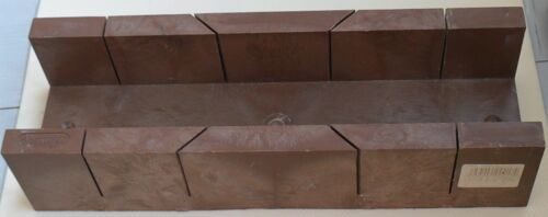 boite a onglets plastique 350mm - FISCHER 3003 brevette