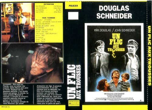 Jaquette Pour V H S - " Un Flic Aux Trousses " : Kirk Douglas / John Schneider - " The Romance Of Rosy Ridge " : Van Johnson / Janet Leigh