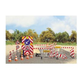 Modélisme Ho : Accessoires De Décor : Panneaux De Signalisation De Chantiers-Busch