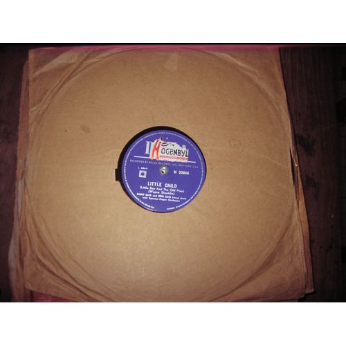 Little Child  ( Wayne Shanklin //Laugh It Off Upsy Daisey  ( Sylvie Fine 