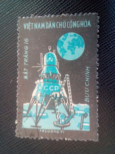 Timbre Vietnam / Nord Y T 730 "Luna 16" Sur La Lune 1971 ( 010607 )