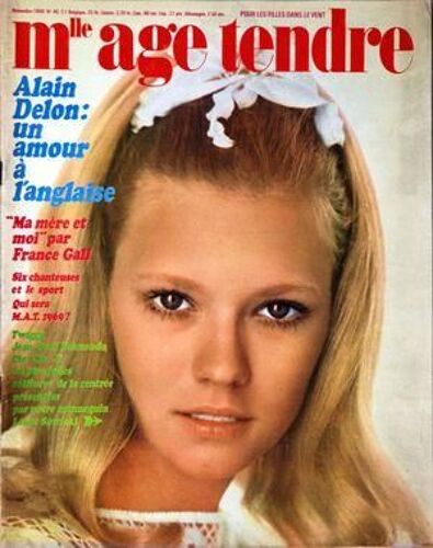 Mademoiselle Age Tendre N° 48 Du 01/11/1968 - Alain Delon / Un Amour A L'anglaise - Ma Mere Et Moi Par France Gall - 6 Chanteuses Et Le Sport - Twiggy - J.Paul Belmondo - Claude Francois - Laure Sawicki