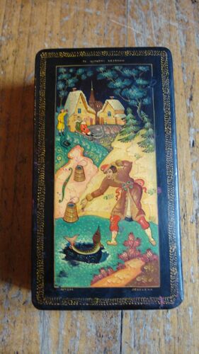 Vintage Russian Mstera Lacquer Box Signed Lebedeva/Ancienne Boite Russe Laquée "Mstera",Signée Lebedeva,Ca 1970.