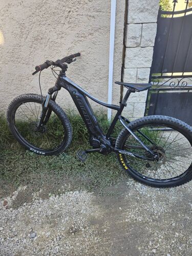 Velo Électrique Giant