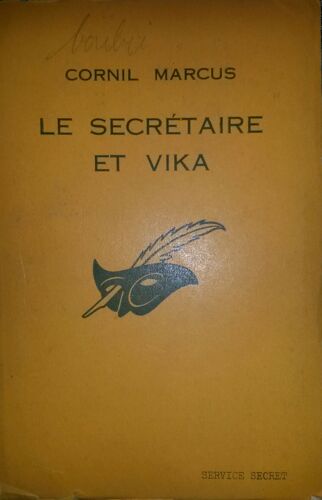 Le Secrétaire Et Vika.