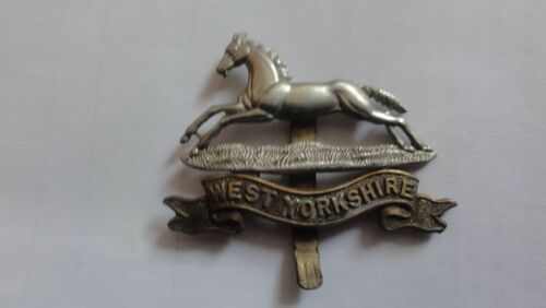 Insigne Béret The Prince Of Wales's Own (West Yorkshire Regiment) Premiére Guerre Mondiale Www1