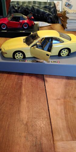 Revell :Bmw 850