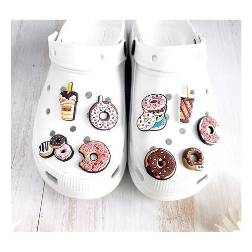 Lot De 9 Breloques Pour Chaussures De Type Crocs Univers Donuts