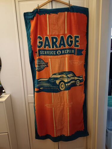 Serviette Collection Vintage Hauteur 1.48 Cm Largeur 74cm Voir Photo .