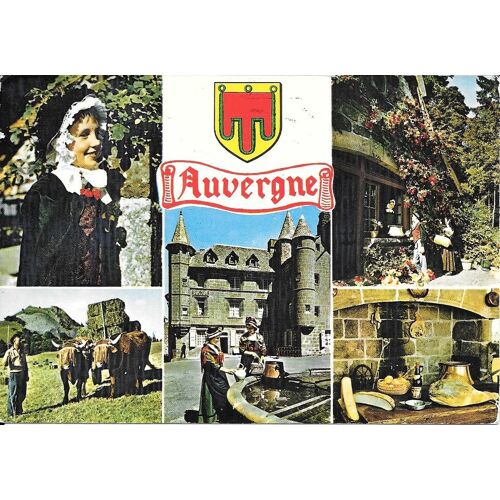 Carte Postale L'auvergne Et Ses Traditions - Folklore. La Fenaison. Le Cantou