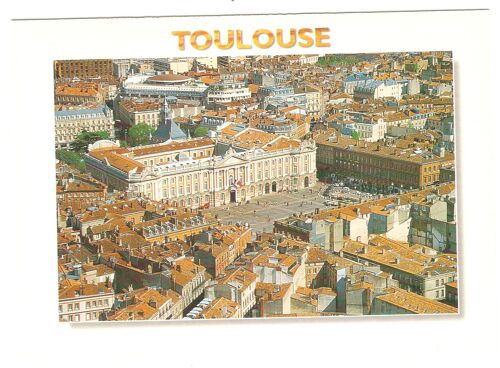 Haute-Garonne Toulouse Vue Aérienne De La Place Du Capitole Superbe Carte Postale Postcard Vue D¿Avion