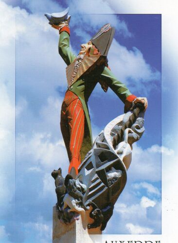 Carte Postale - Auxerre - Yonne- Cadet Rousse- Place Charles Surugues-