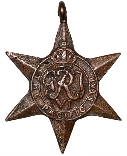 Médaille Empire Britannique "British India Pacific Star George Vi "