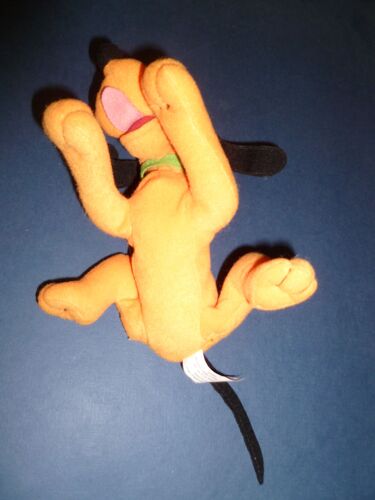 Pluto Peluche Disneyland Paris 20cm  