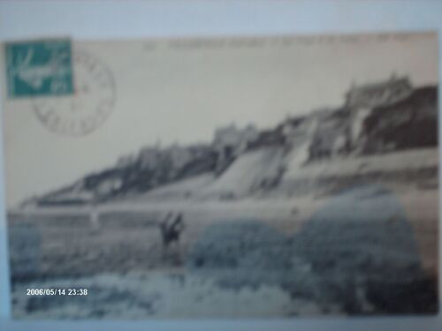 Villerville  //  La  Plage  Et  Les  Villas