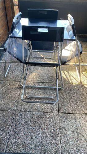 Table Et Chaise