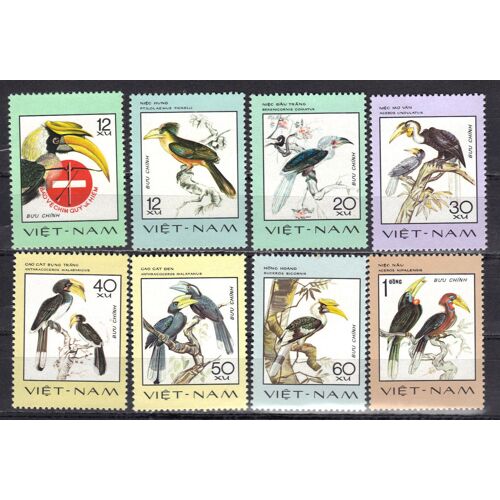 Vietnam 1977 : Protection Des Oiseaux Rares - Série Entière De 8 Timbres Neufs **
