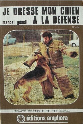 Je Dresse Mon Chien À La Défense