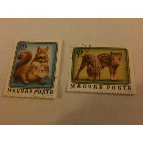 Lot De 2 Timbres Bébés Animaux Hongrie 1976