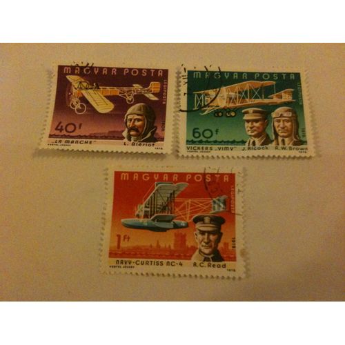 Lot De 3 Timbres Aviateurs Hongrie 1977