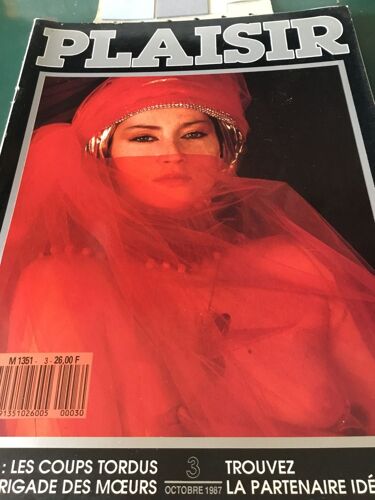 Plaisir 3 Myriam Harem Desirs 7 Pages, Photographies Irina Ionesco