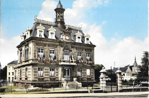 Carte Postale - La Mairie De Maisons-Laffitte En 1962