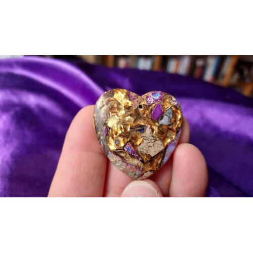 Pendentif Coeur En Bornite Cuivre - Violet, Beige, Bleu Et Doré Avec De Magnifiques Reflets. 4.2 Cm. Lot 2872