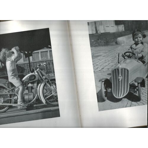 Spielende Kinder (Photographies D'enfants)