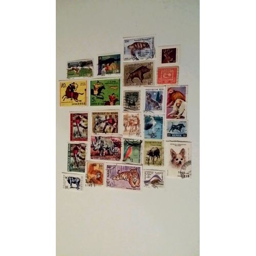 Lot De 26 Timbres Obliteres Animaux Pays Divers