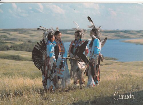 Indiens De L'amérique Du Nord, En Costumes Cérémonials, Canada.