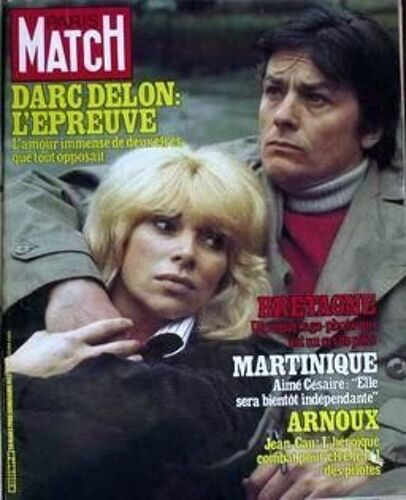Paris Match N° 1609 Du 28/03/1980 - Mireille Darc-Alain Delon - L'epreuve. Bretagne - Crie De Pitie. Martinique - Aime Cesaire. Arnoux - Jean Cau Raconte Le Combat Pour Etre Le N-Í1 Des Pilotes. Mickey Rooney Enfant Prodige Devenu Clown Felix Labi...