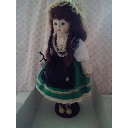 Poupée De Porcelaine 40cm Katalyn