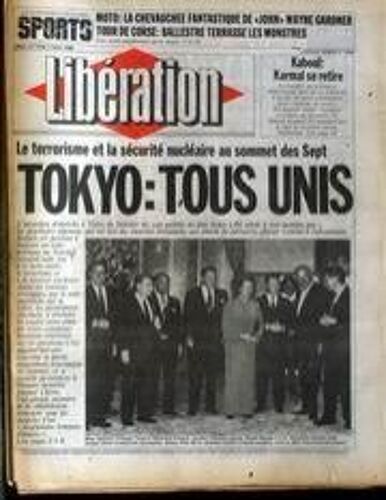 Liberation N° 1542 Du 05/05/1986 - Moto - La Chevauchee Fatastique De John - Wayne Gardner - Tour De Corse - Ballestre Terrasse Les Monstres - Kaboul - Karmal Se Retire - Le Terrorisme Et La Securite Nucleaire Au Sommet Des Sept - Tokyo - Tous Unis.