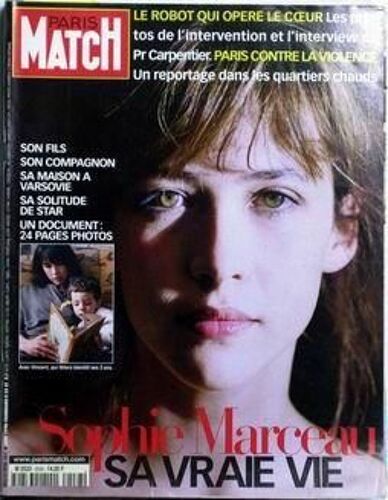 Paris Match N° 2558 Du 04/06/1998 - Le Robot Qui Opere Le Coeur  -  Paris Contre La Violence  -  Sophie Marceau   -   Sa Vraie Vie. Au Coeur Du Coeur Festival De Cannes La Fille Aux Oeufs D'or : Pour Payer Ses Etudes Elle Vend Ses Ovules Le Sacre ...