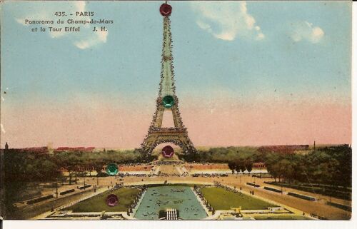 Paris, Panorama Du Champ De Mars, Tour Eiffel.