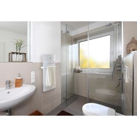 Sèche-serviettes électrique à inertie sèche Noirot Anuri blanc 500W + soufflerie 700W