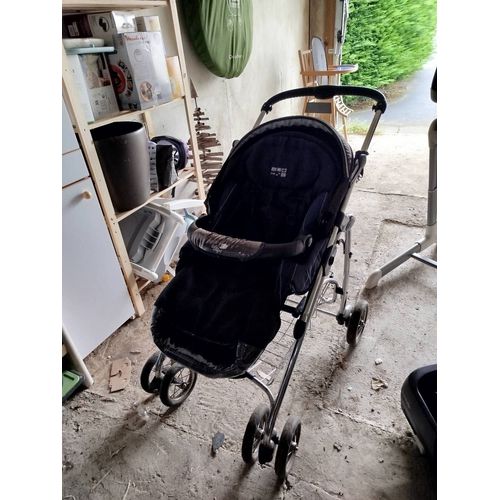 Poussette/Cosy/ Trépied Bébé Confort