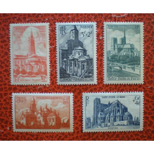 Cathédrales Et Basiliques - Lot De 5 Timbres Neufs Sur Charnière Ou Avec Trace - Série Complète - France - Année 1947
