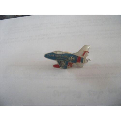 Pin's Avion Us Air Force F 100