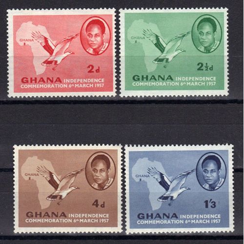 Ghana 1957 Dominion Britannique : Effigie Du Président Nkrumah En Médaillon : Carte De L'afrique Et Vautour Pêcheur - Série Entière De 4 Timbres Neufs **